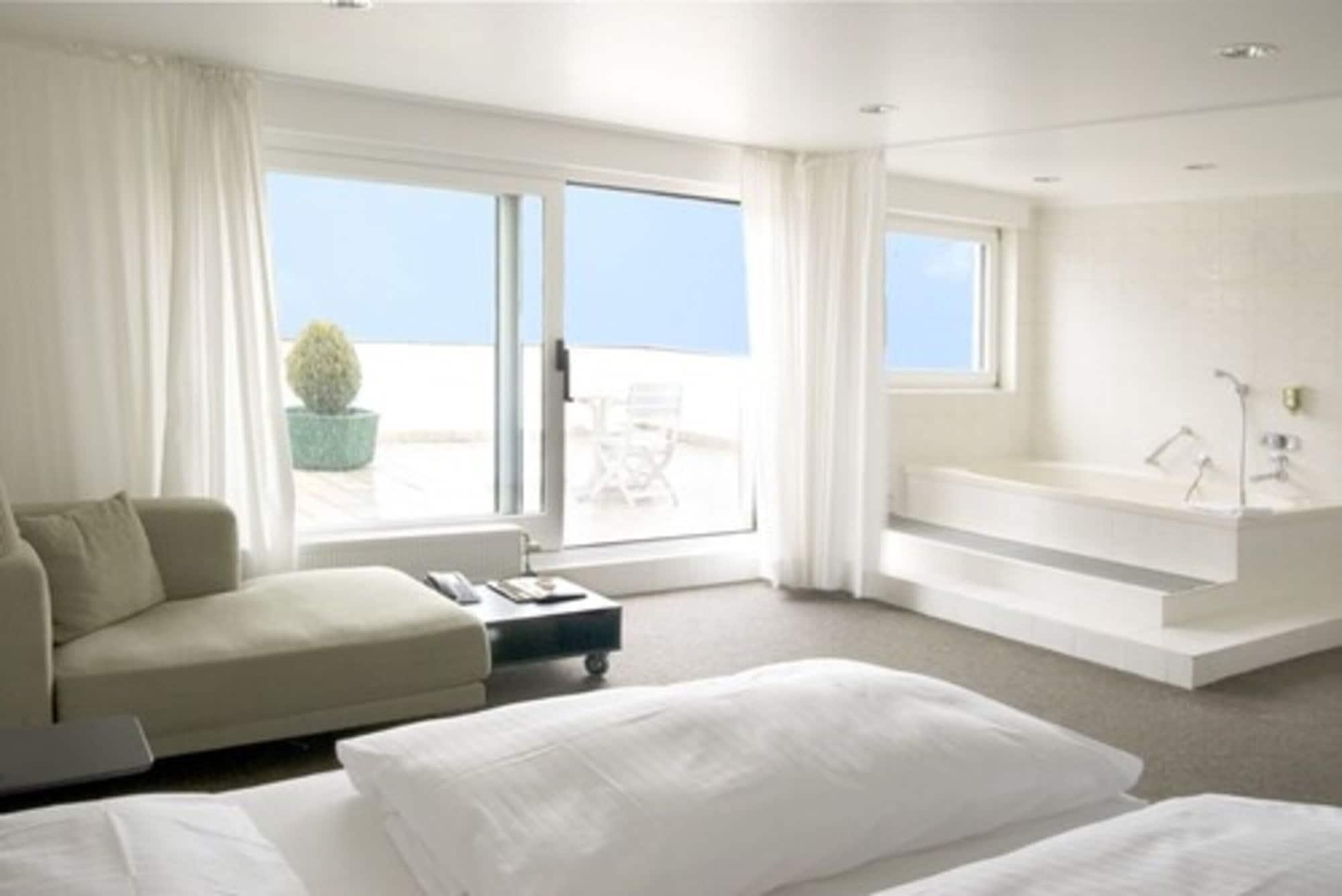 Atrium Rheinhotel Hotel 4*