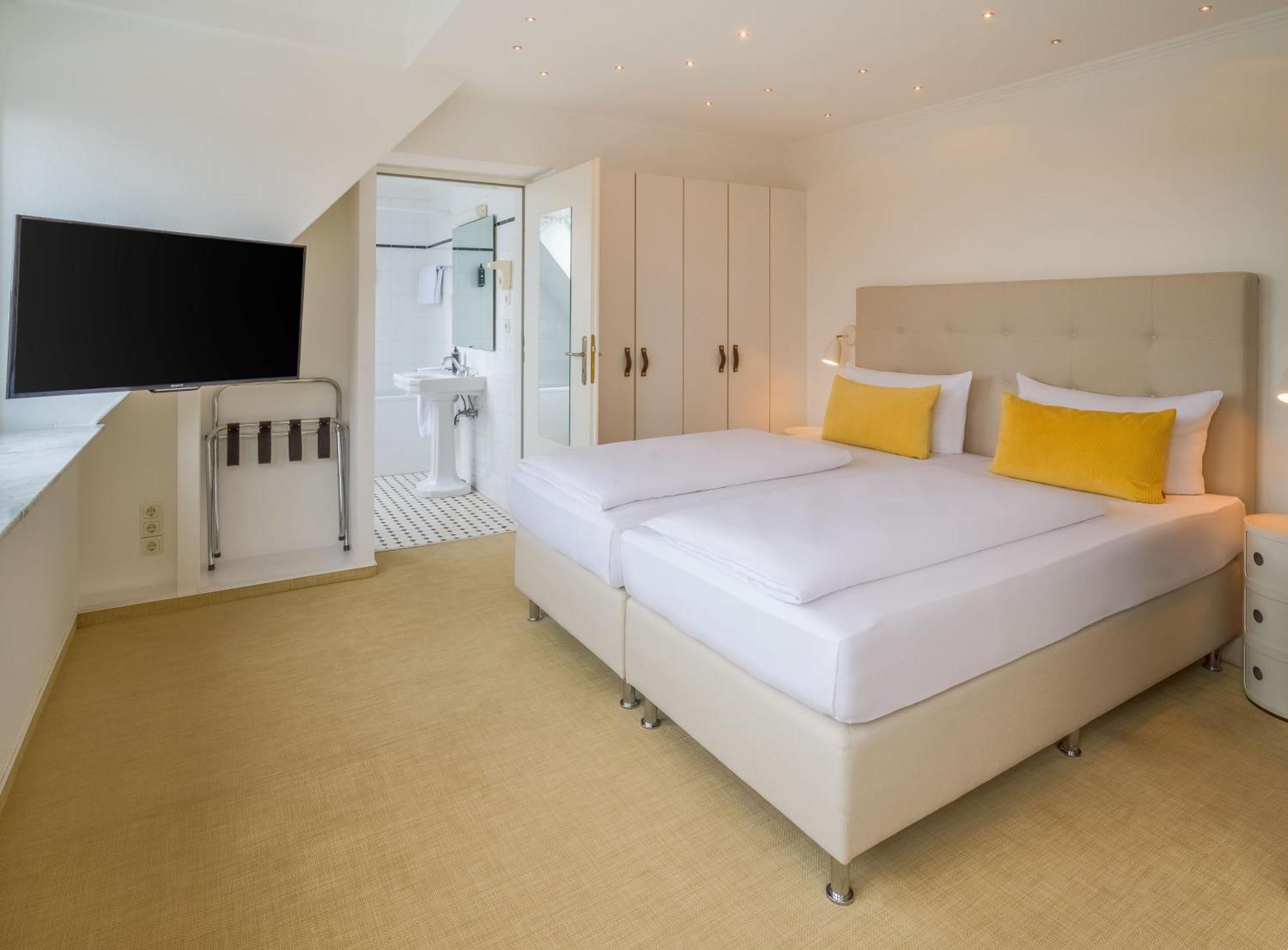 Atrium Rheinhotel 4* Köln